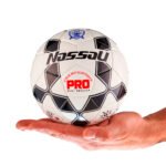 PELOTA DE FUTBOL NASSAU CHAMPIONSHIP PRO MINI